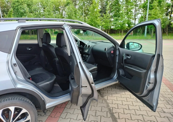 Nissan Qashqai cena 37990 przebieg: 167835, rok produkcji 2013 z Poznań małe 172